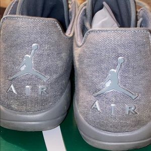 Men’s air Jordan eclipse size 11 Us